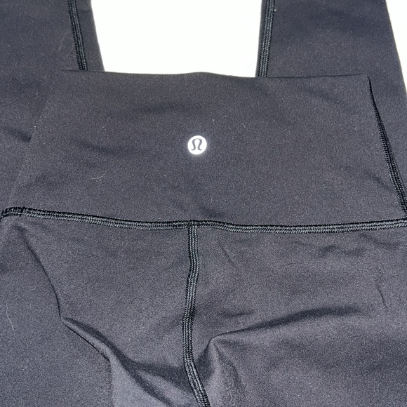 14.Lululemon Wunder Under 28” - Picture 2 of 5